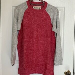 Pressbox comfy Terry shirt Size L.  NWT